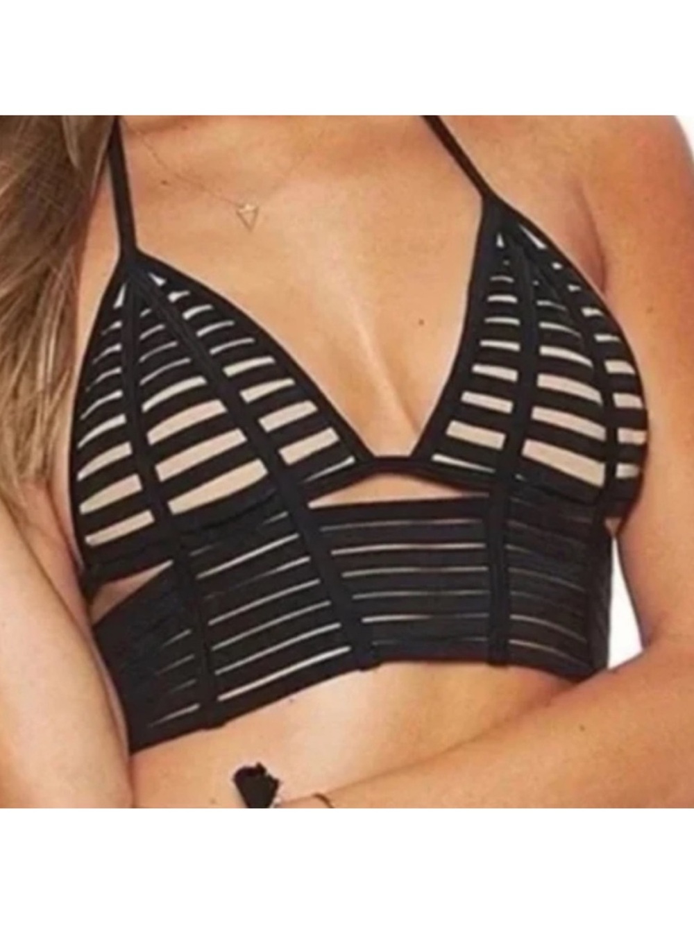 Beach Bunny Hard Summer Long Line Black Triangle Top Size L